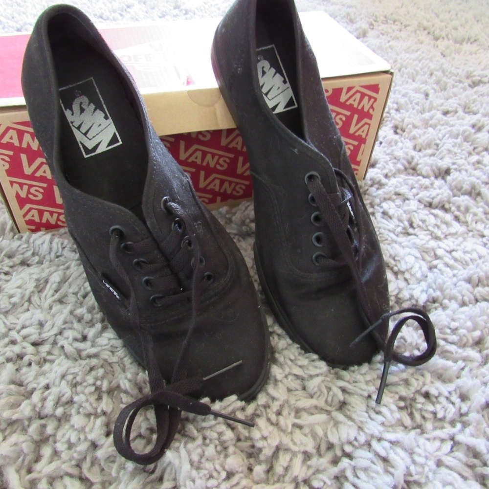 Black Vans